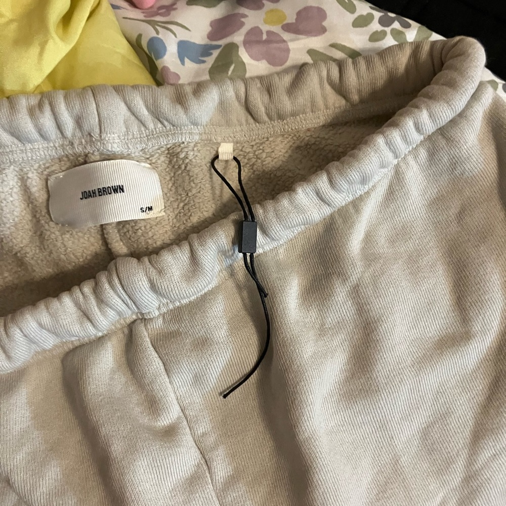 Joah brown sweat shorts